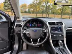 2013 Ford Fusion — photograph 7