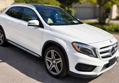 2015 Mercedes-Benz GLA 250 4MATIC — photograph 1