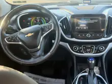 2017 Chevrolet Volt LT — photograph 8